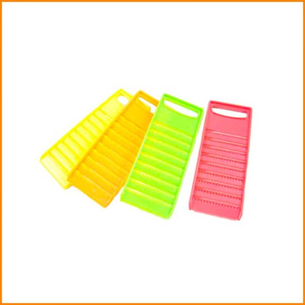 GRATTUGIA CAROTE 2 TAGLI IN PLASTICA