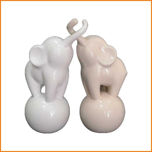 STATUA COPPIA ELEFANTI SU PALLA 13X9X21H CM