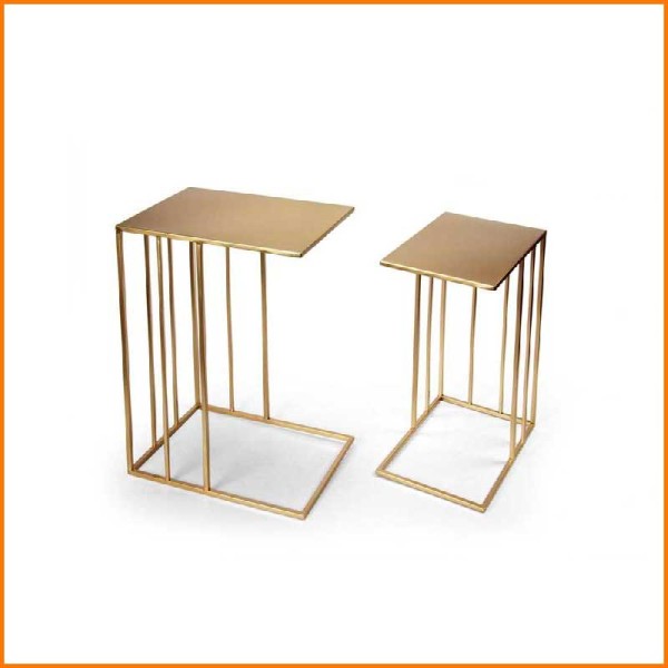 SET 2 TAVOLINI ORO IN METALLO 48H / 55H CM