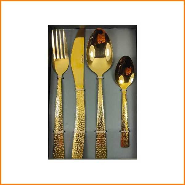 SET 24PZ POSATE IN ACCIAIO MARTELLATO ORO